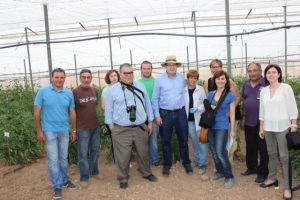 Noticia murcia.com: Una delegación de Asaja-Águilas visita las instalaciones del IMIDA